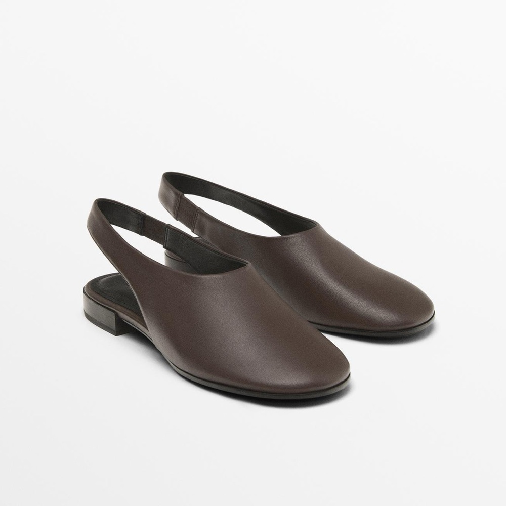 NWT. Massimo Dutti Brown Leather Flat Mules. Size 6,5.
